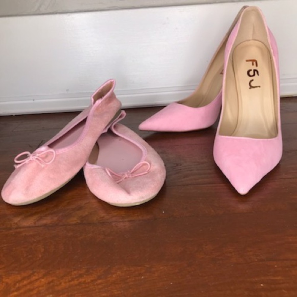Pink suede pumps and flats set